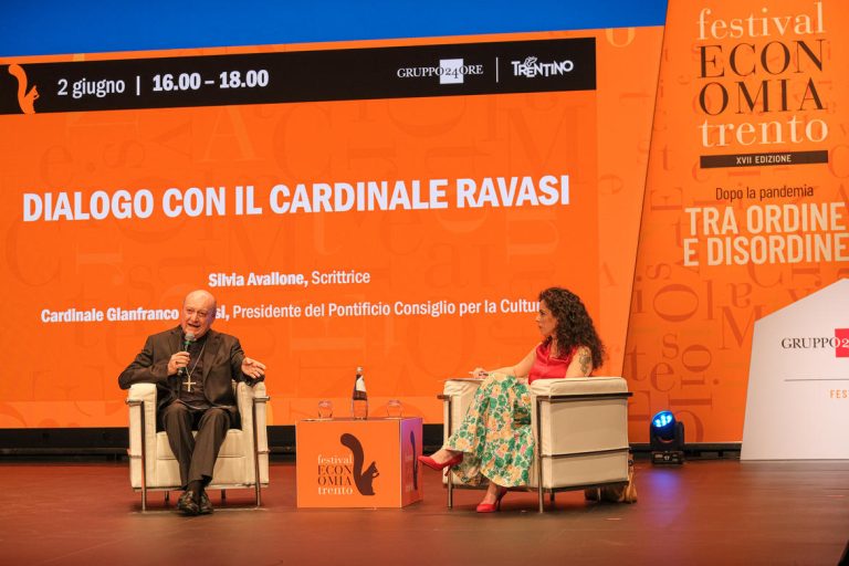 Festival dell’Economia di Trento. Ravasi: «La cultura è occasione di dialogo tra etica e spiritualità»