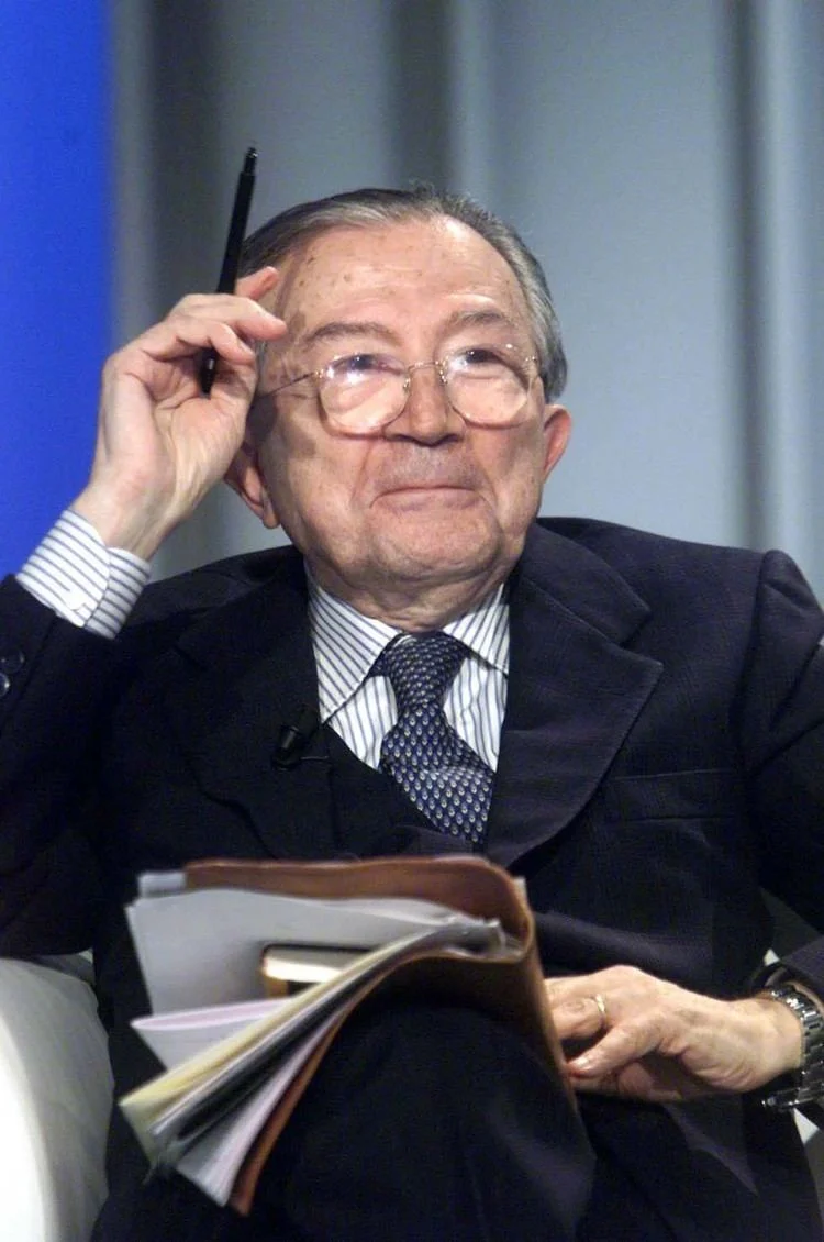  “A proposito di ex democristiani...”.  Su Andreotti scrittore